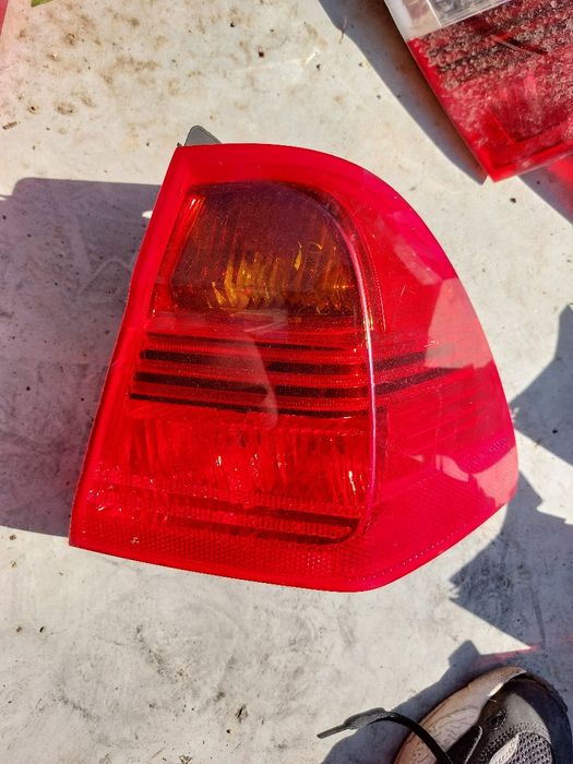 Десен външен стоп бмв bmw е91         .