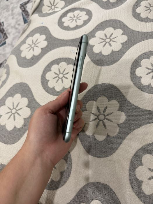 iPhone 11, 128 гб, бирюзовый