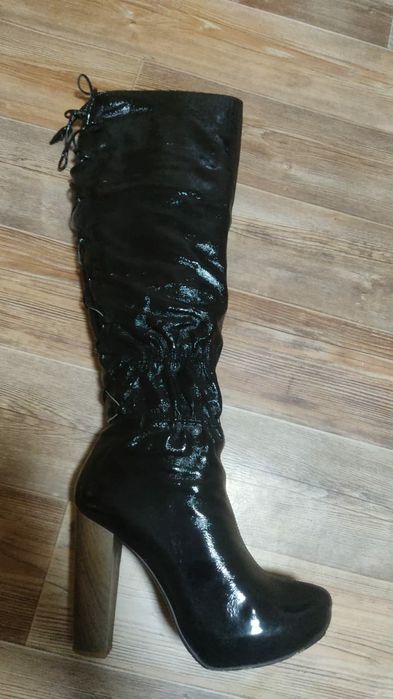 Сапожки женские нарядные