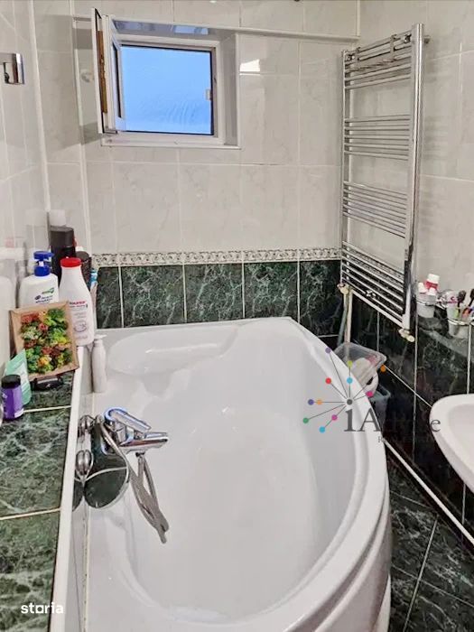 Vanzare Apartament 3 Camere Sitarului Astra