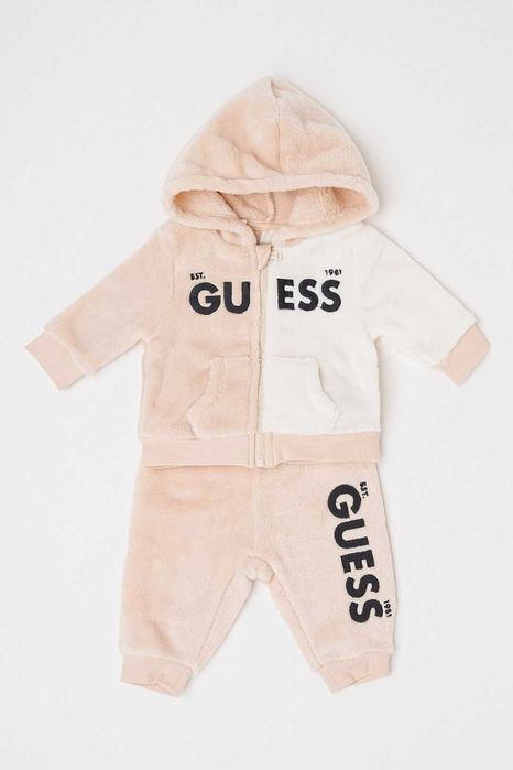 Комплект от 2 части Guess 3-6м