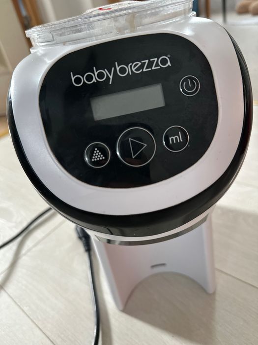 Aparat de lapte BabyBreeza