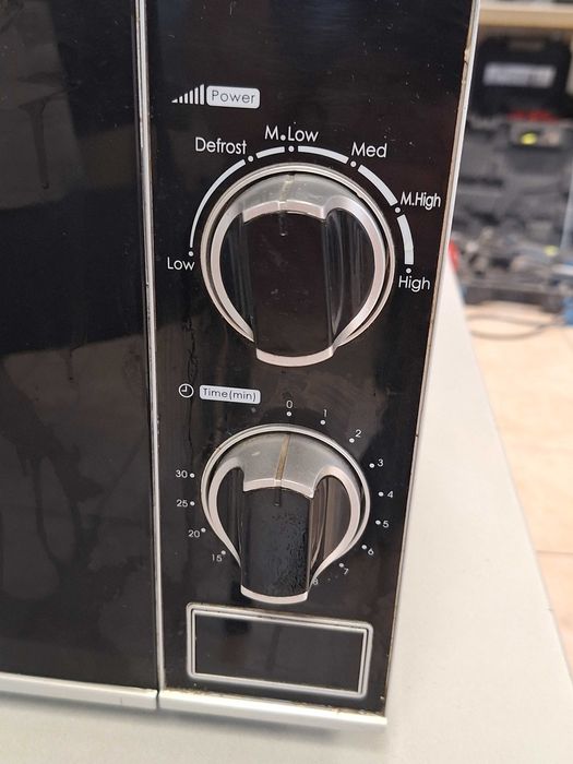 Микровълнова печка Finlux FMO 2062S