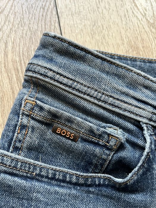 Hugo Boss : Taber Stretch Short - размер 32 Slim / Оригинал