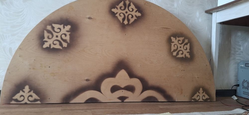 Казахский круглый стол