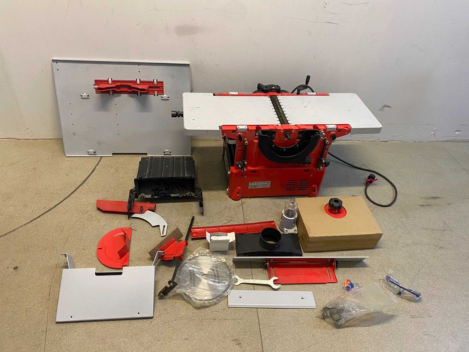 Абрихт Щрайхмус -Машина Дървообрабoтваща Мултифун. 2200W  RDP-CWM01