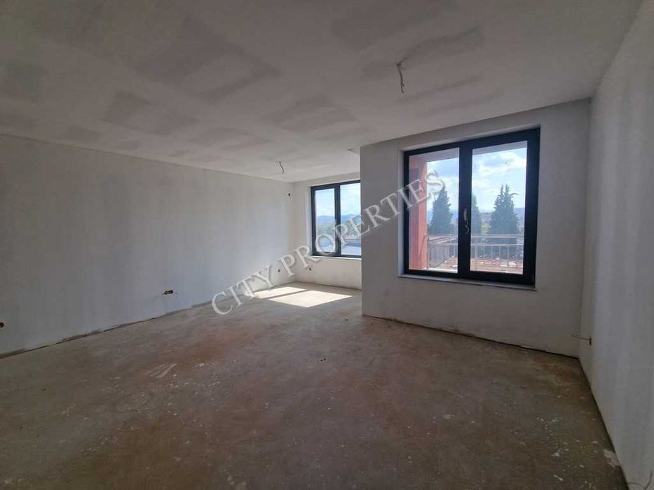 Продава се Двустаен апартамент в Благоевград, Освобождение - 76 кв.м за 1119 €/кв.м - Снимка #2