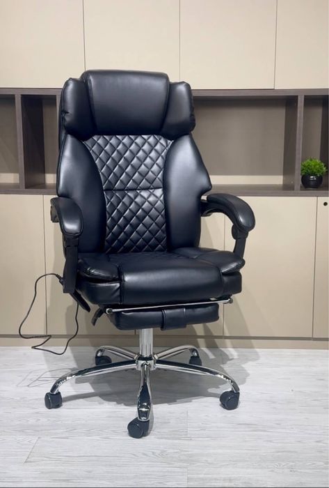 Игровое кресло эргономичное с поддержкой спины и регулировкой высоты