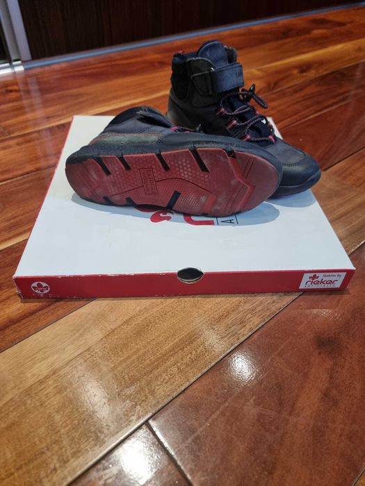 Боти за LASOCKI тъмно синьо номер 34 запазени