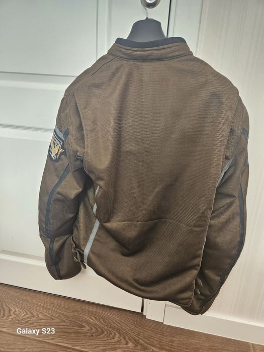 Предпазно яке за мотор