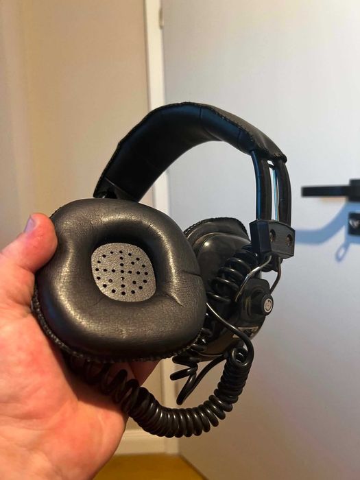 Casti studio - Trisonic  676