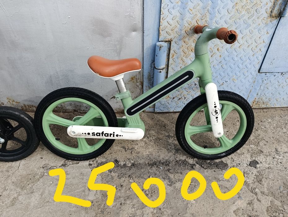 Продам беговел разных возрастов