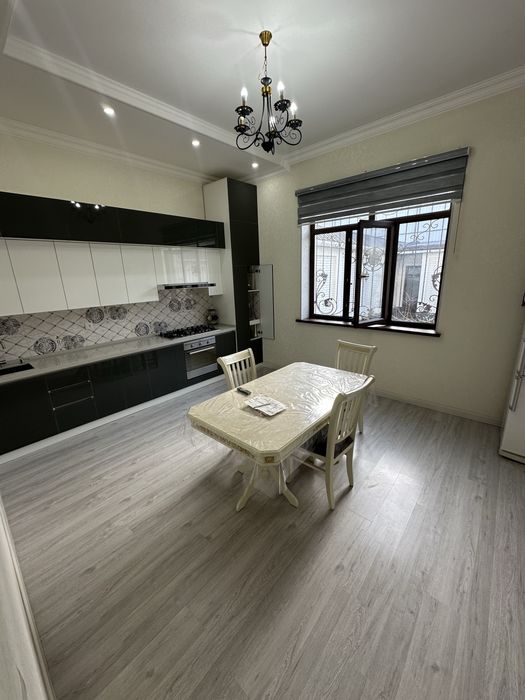 Продается 2.7соток 2этажа Коттедж Евродом Хонобод Сергели тумани