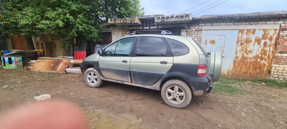 Продам рено сценик rx4 полный привод.