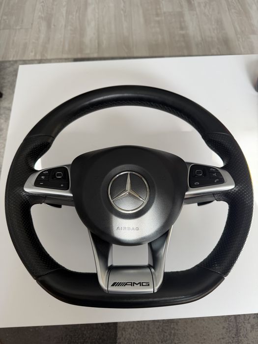 Волан за Мерцедес AMG