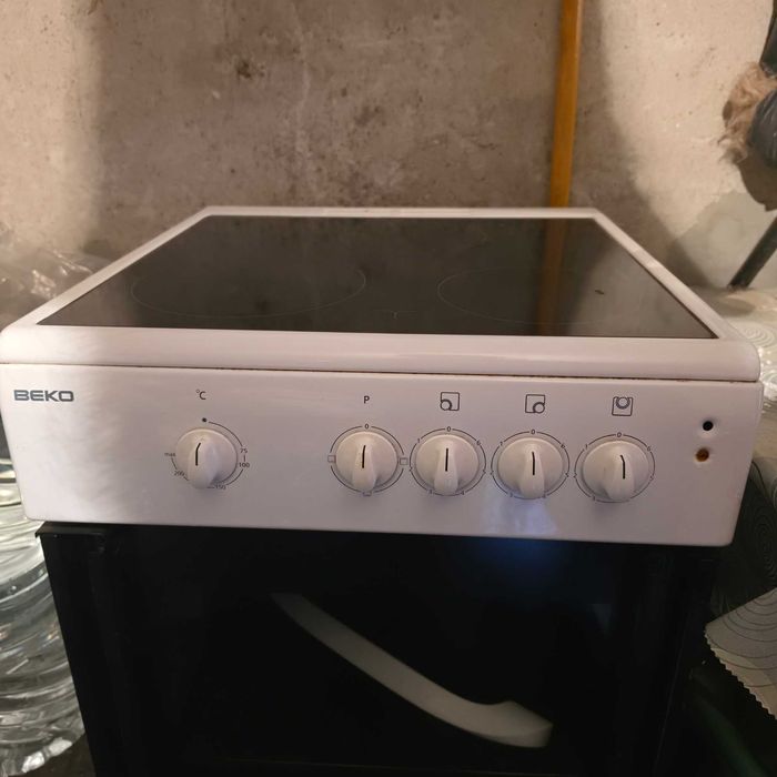 Продавам готварска печка