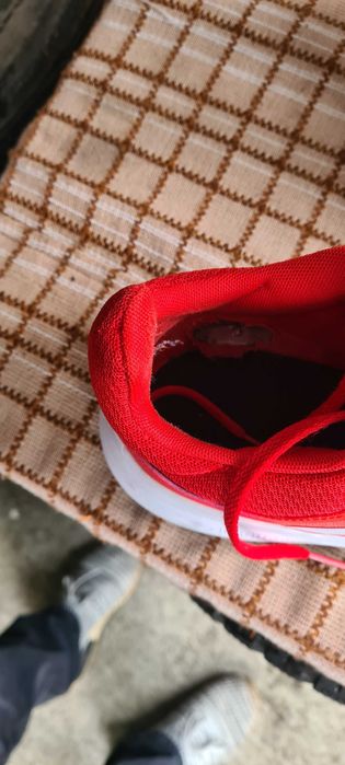 Vand adidasi marimea 44