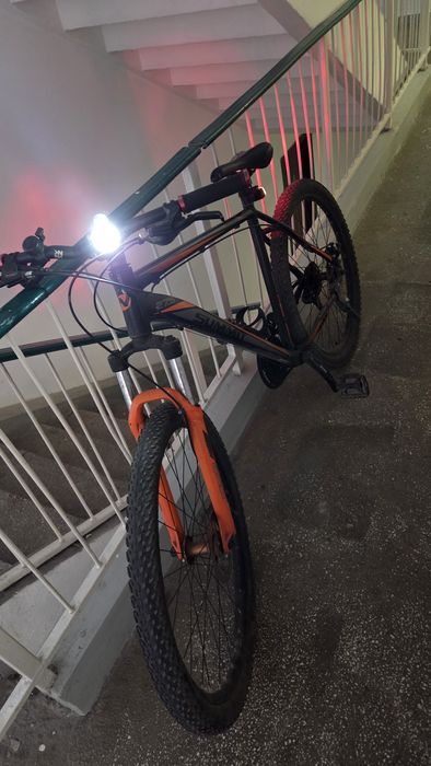 Bicicleta pt adulți