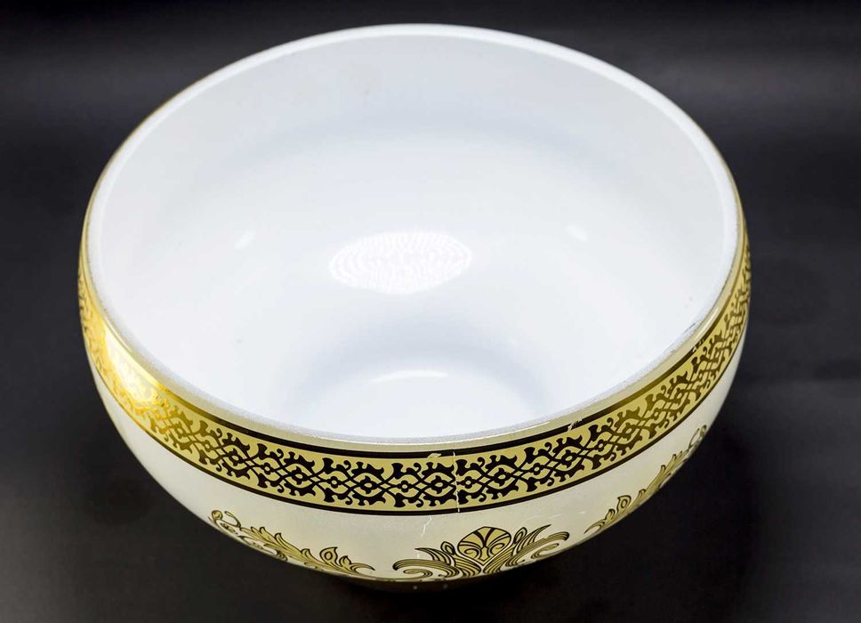 Большая современная ВАЗА под фрукты, расписанная под золото.