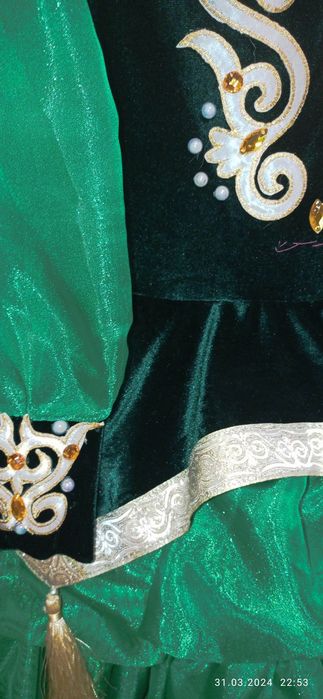 Қазақ көйлегі сатылады