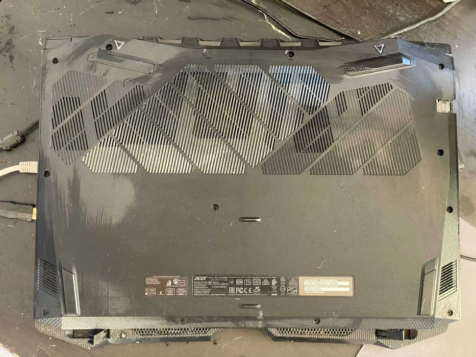 Laptop gaming Acer Nitro 5 17.3” 144Hz GTX 1660 Ti 512GB SSD