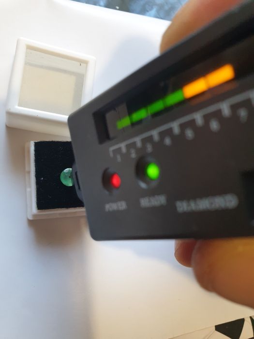 Естествени скъпоценни камъни