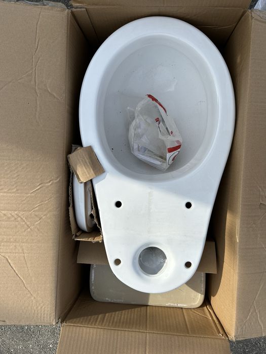 Vand WC nou, sigilat