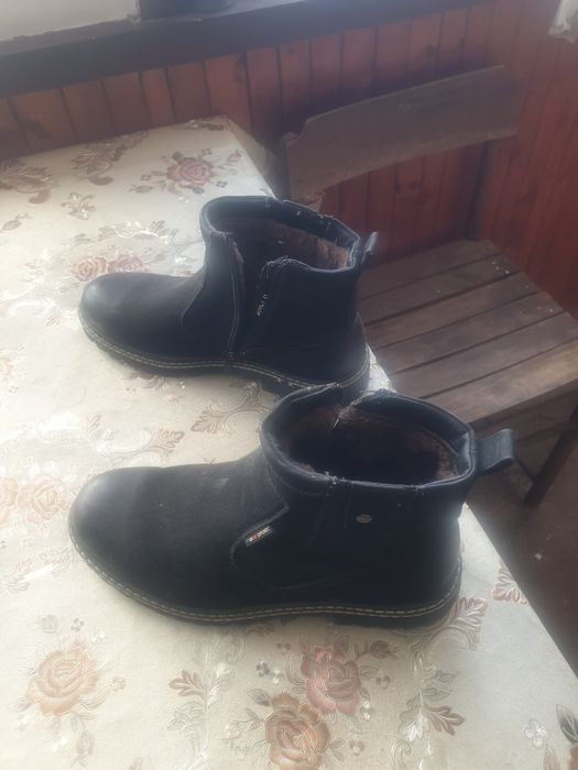 Зимни обувки нови