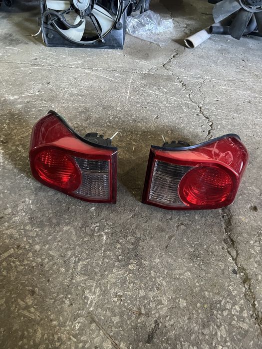 Задние фонари на FJ cruiser оригинал