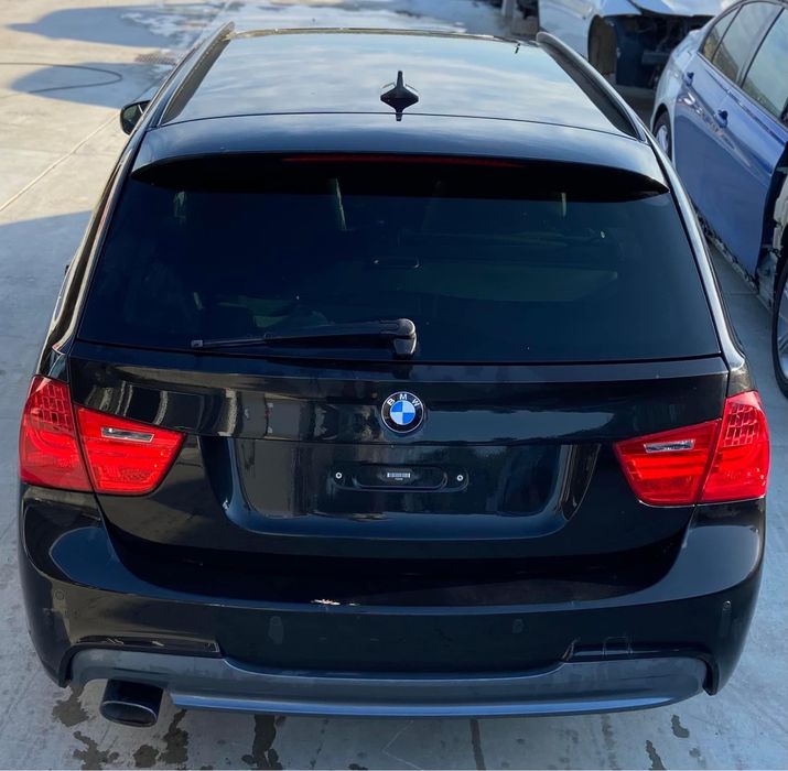 Dezmembrez BMW 318d M Pack Edition E91 LCI an 2011,Recaro incalzit,Fla