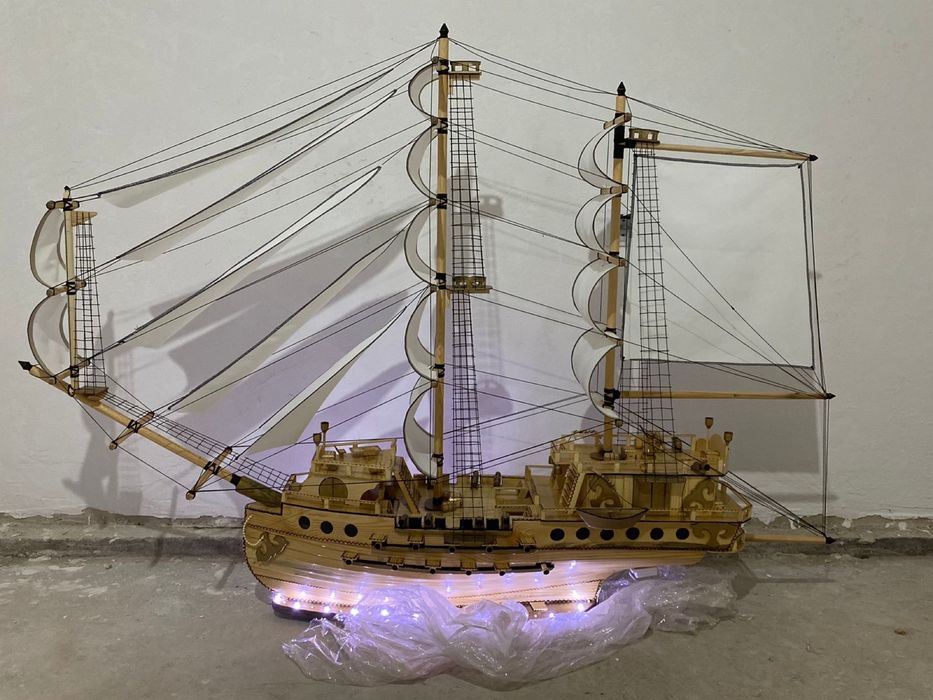 Корабль ручной работы