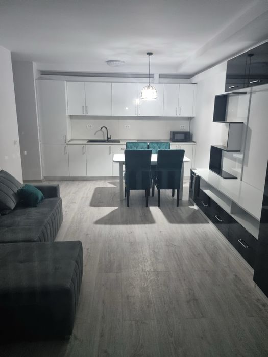 Apartament de inchiriat cu 2 camere