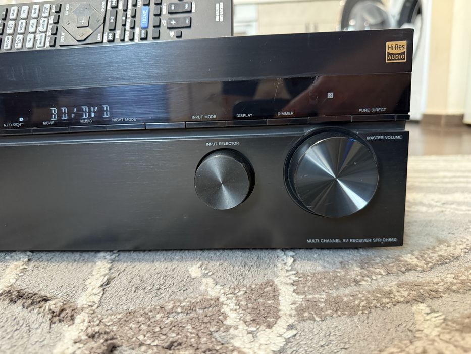 Sony STR-DH550 5.2 канален