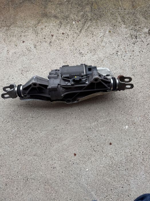 Кормилна рейка заден мост за Audi Q7/Q8/PORSCHE VW TOUAREG