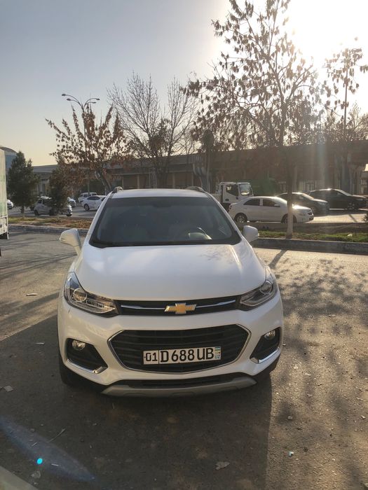 Tracker 1  2020 premyer ideall !