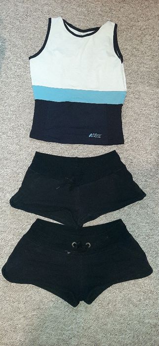 Lot bumbac top si 2 perechi pantaloni scurti 50 lei