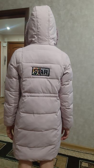 Зимний пуховик на девочек, размер 140