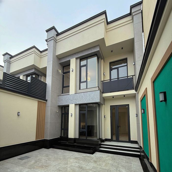 3 этажли Метрога якин хай-тек уй сотилади!