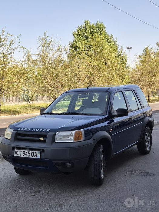 Land Rover sotiladi.