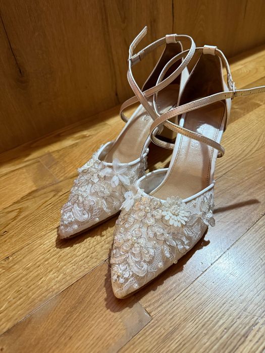 Pantofi de mireasa Novias