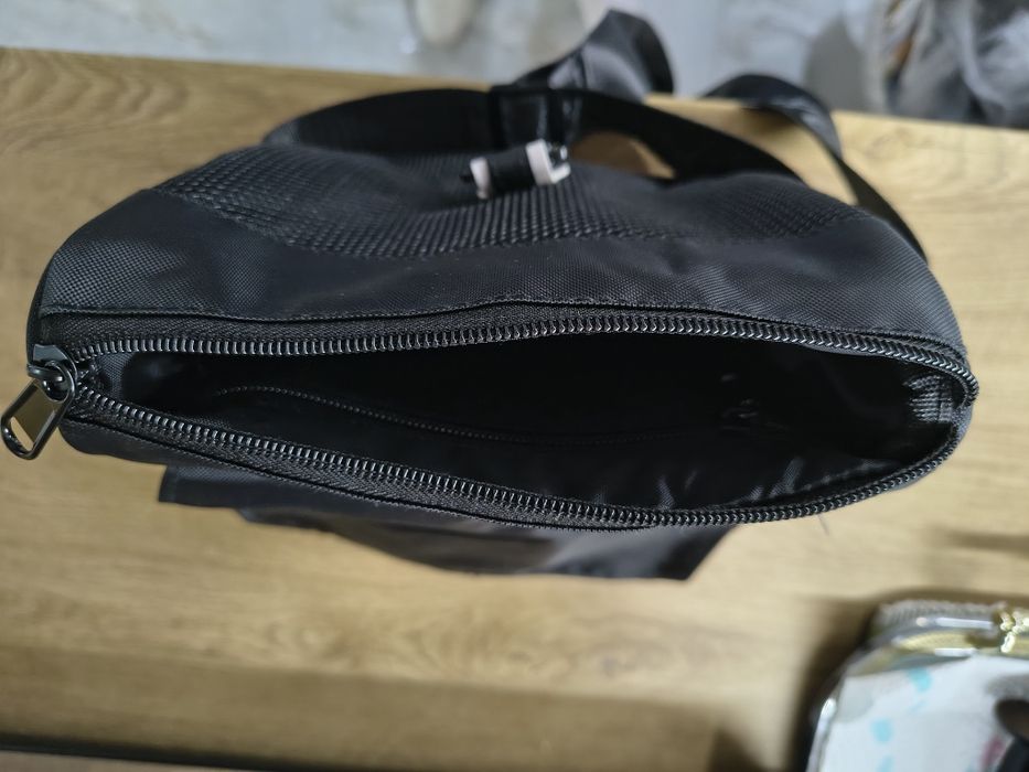 Чанта Trapstar нова