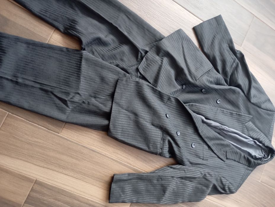 Costum mire nepurtat din material premium natural făcut la comanda firma românească