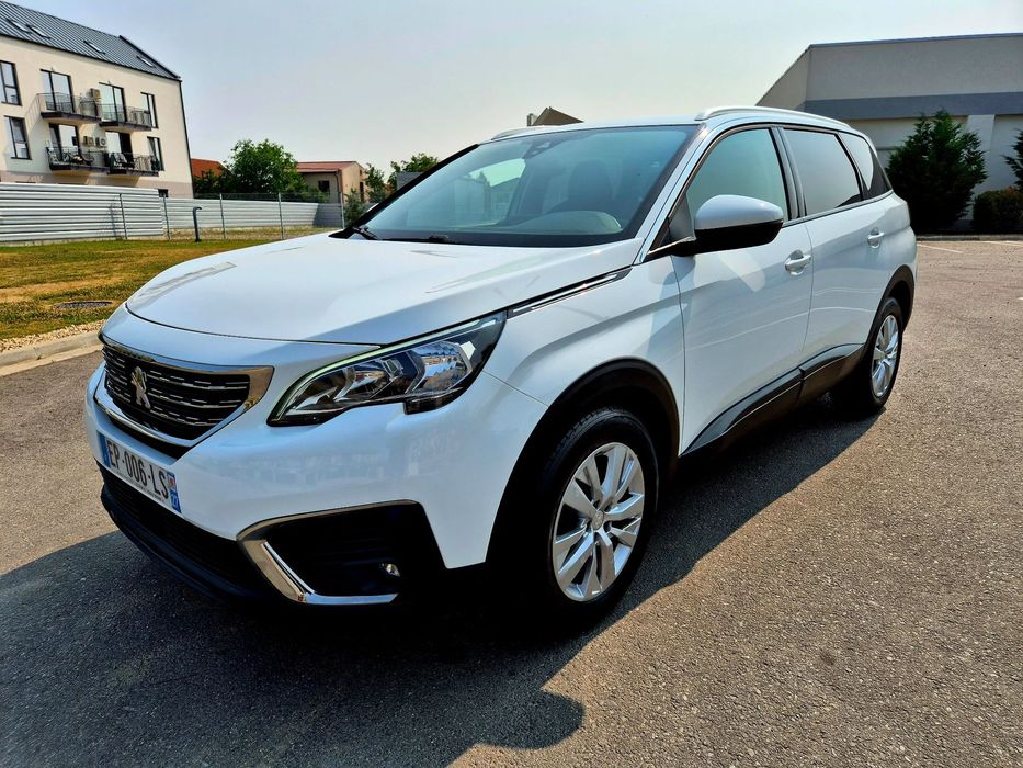 Peugeot 5008 5008,2017,1.6 hdi,7 locuri,distronic,camera 360,impecabil.