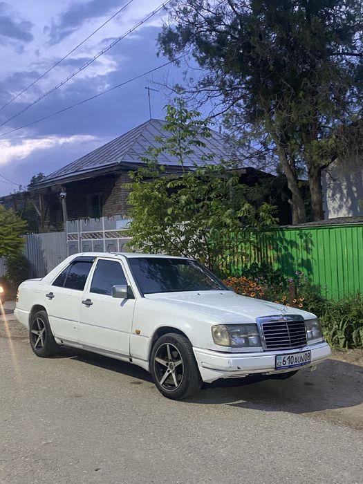 Мерседес W124 2.3 Карбюратор