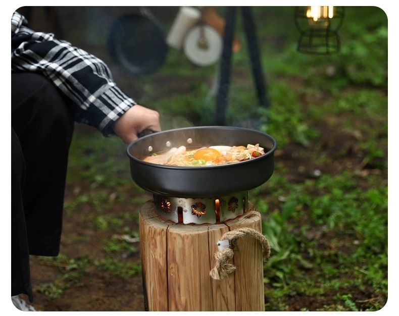 Набор туристической посуды. 2 котелка с крышками и сковородка