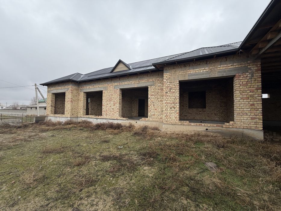 Уй сотилади срочно