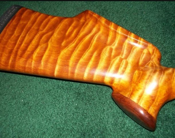 Заготовка за приклад от кленово дърво