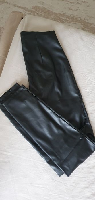 Pantaloni damă din piele ecologica