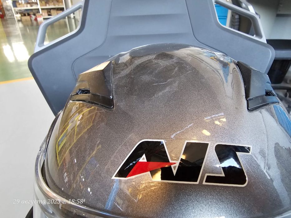 Мото шлем в отличном состоянии