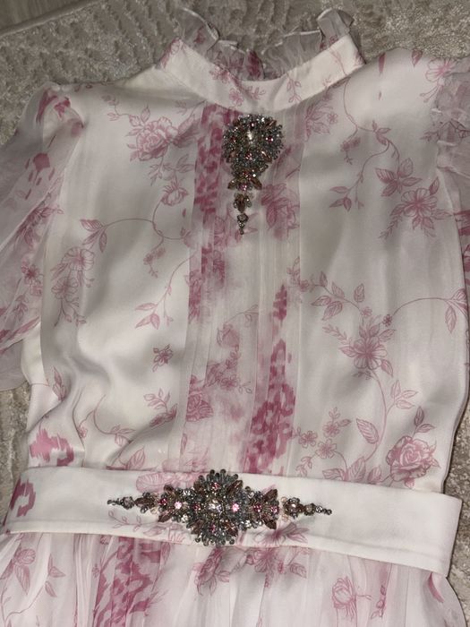 Нур-Шах көйлек - платья